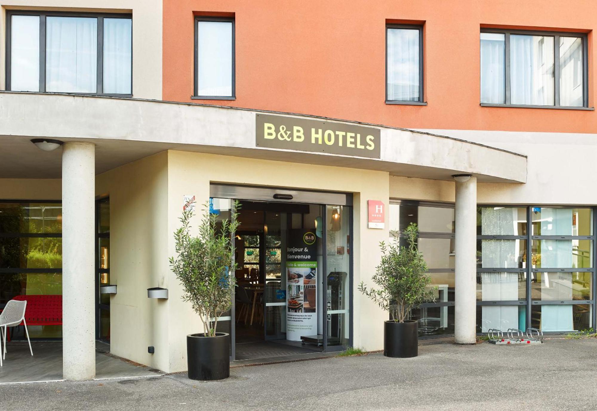 B&B Hotel Velizy Est Eksteriør bilde