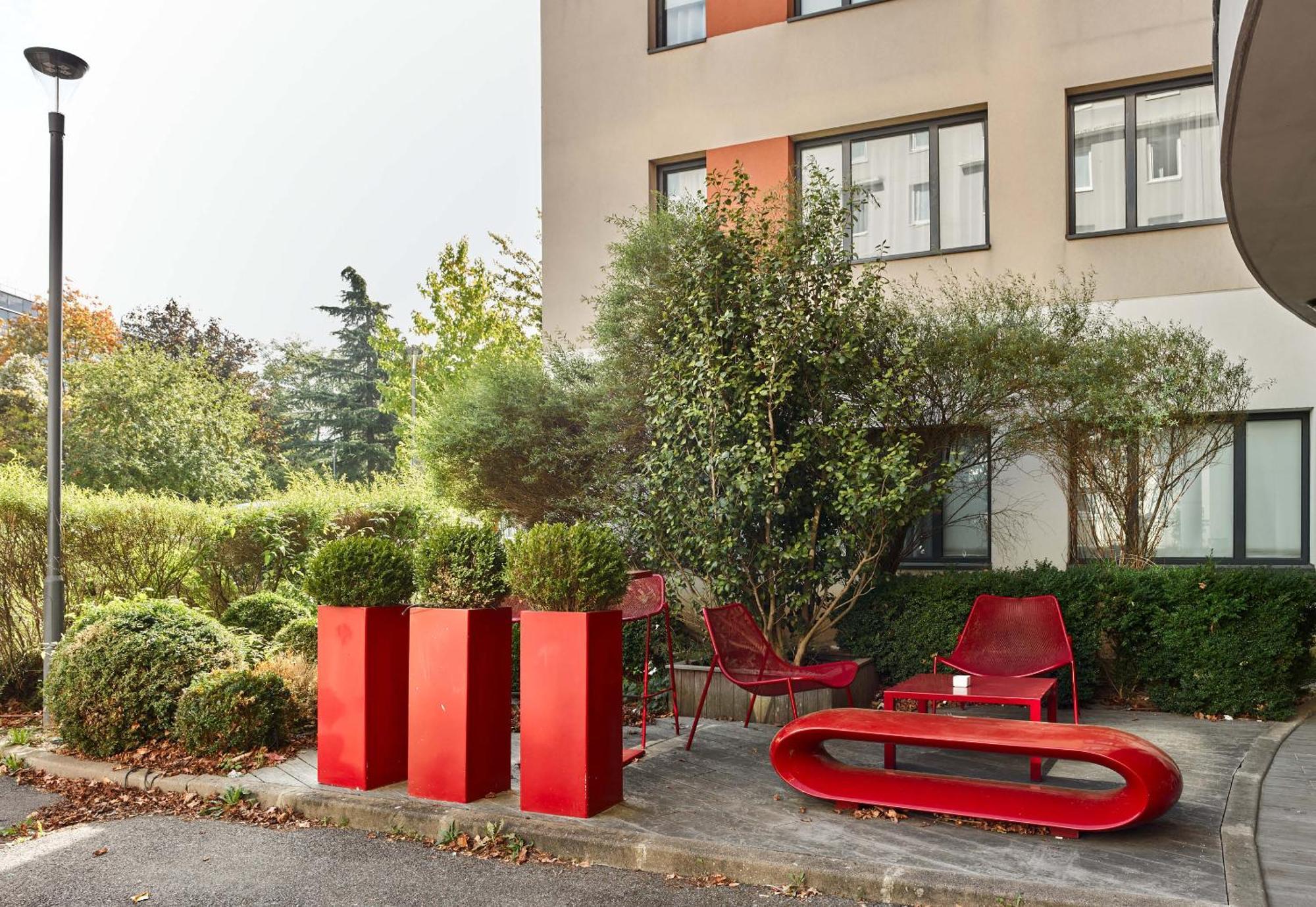 B&B Hotel Velizy Est Eksteriør bilde