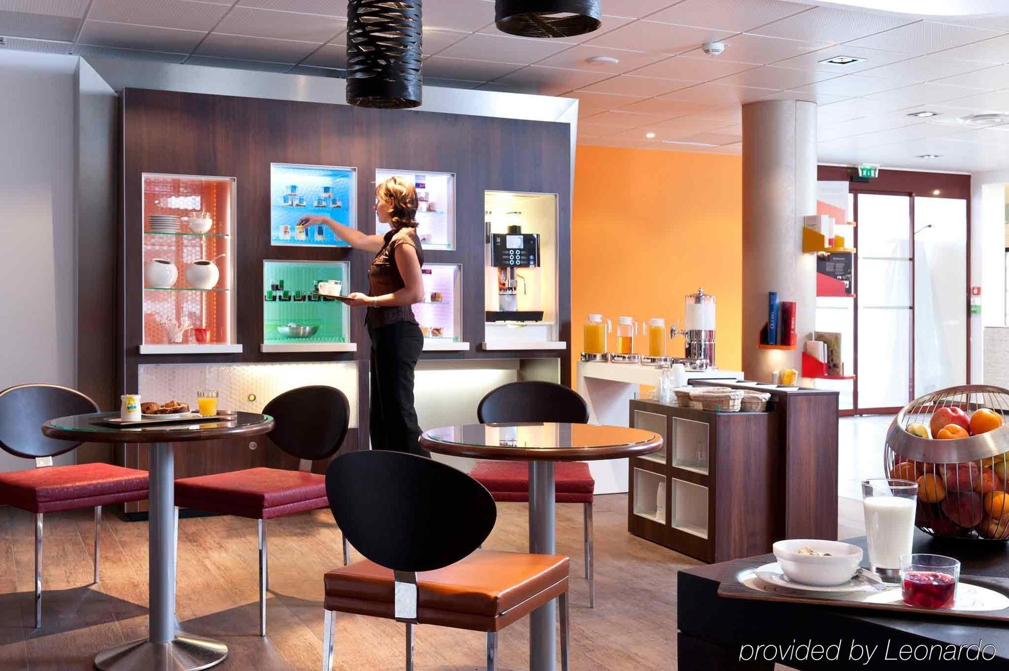 B&B Hotel Velizy Est Eksteriør bilde