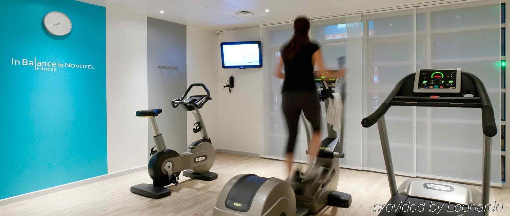 B&B Hotel Velizy Est Eksteriør bilde